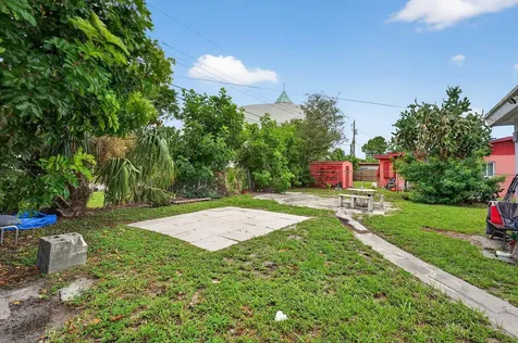 2341 Nw 12th Court Pompano Beach FL 33069