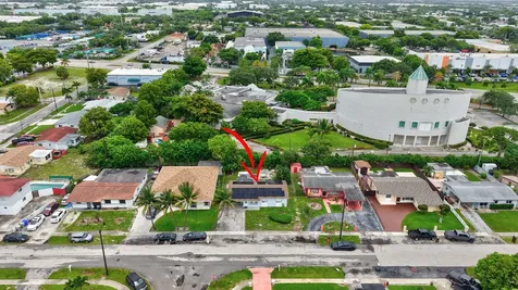 2341 Nw 12th Court Pompano Beach FL 33069