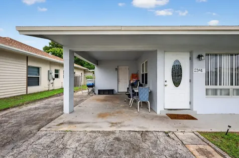 2341 Nw 12th Court Pompano Beach FL 33069