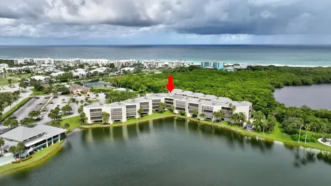 221 NE Plantation Road Stuart FL 34996
