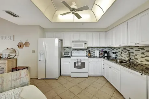 221 NE Plantation Road Stuart FL 34996