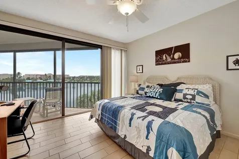 221 NE Plantation Road Stuart FL 34996
