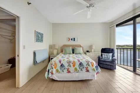 221 NE Plantation Road Stuart FL 34996