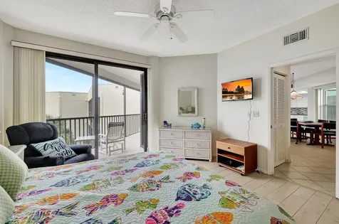 221 NE Plantation Road Stuart FL 34996