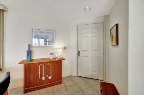 221 NE Plantation Road Stuart FL 34996
