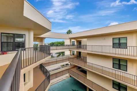 221 NE Plantation Road Stuart FL 34996