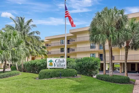 221 NE Plantation Road Stuart FL 34996