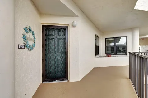 221 NE Plantation Road Stuart FL 34996