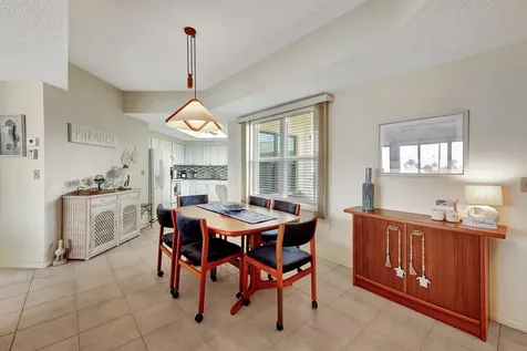 221 NE Plantation Road Stuart FL 34996