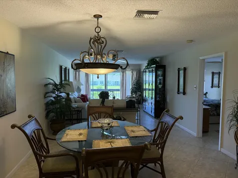 13761 Via Aurora Delray Beach FL 33484