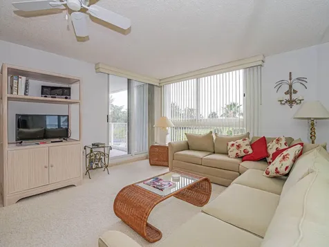 2700 N Highway A1a Hutchinson Island FL 34949