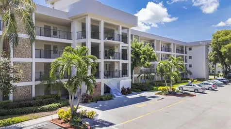 2800 N Palm Aire Drive Pompano Beach FL 33069