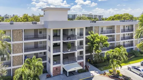 2800 N Palm Aire Drive Pompano Beach FL 33069
