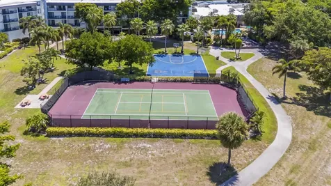 2800 N Palm Aire Drive Pompano Beach FL 33069