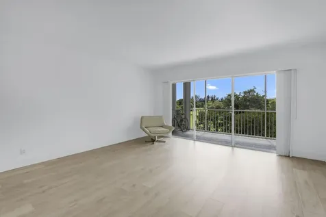 2800 N Palm Aire Drive Pompano Beach FL 33069