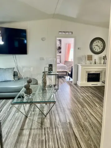6940 Nw 44th Avenue Coconut Creek FL 33073