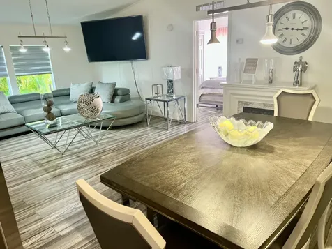 6940 Nw 44th Avenue Coconut Creek FL 33073
