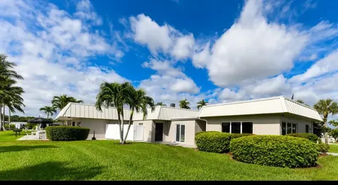 6940 Nw 44th Avenue Coconut Creek FL 33073