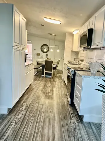6940 Nw 44th Avenue Coconut Creek FL 33073