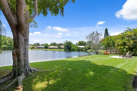 21160 Escondido Way Boca Raton FL 33433