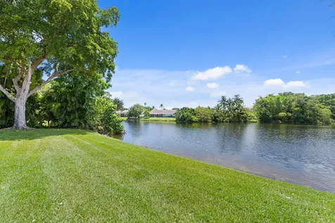 21160 Escondido Way Boca Raton FL 33433