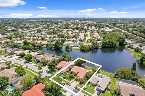 21160 Escondido Way Boca Raton FL 33433