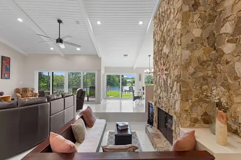 21160 Escondido Way Boca Raton FL 33433