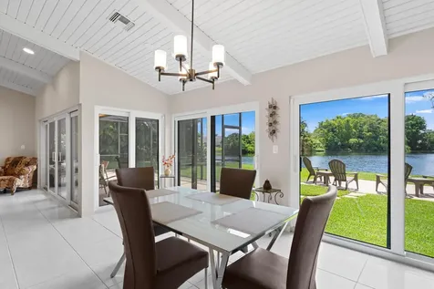 21160 Escondido Way Boca Raton FL 33433