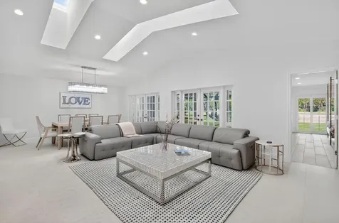 19452 Waters Reach Lane Boca Raton FL 33434