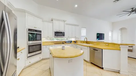 544 Edgebrook Lane West Palm Beach FL 33411