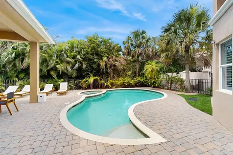 544 Edgebrook Lane West Palm Beach FL 33411