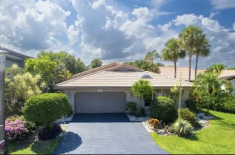 5657 Lakeview Mews Drive Boynton Beach FL 33437
