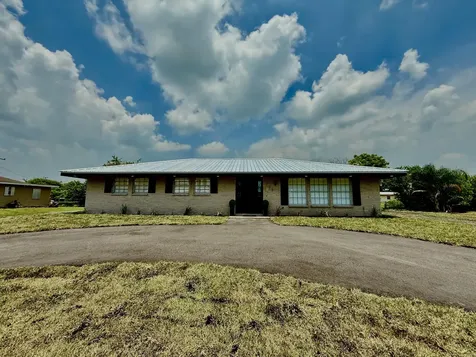 133 Se 5th Street Belle Glade FL 33430