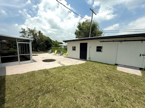 133 Se 5th Street Belle Glade FL 33430