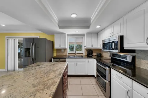 2558 Nw 32nd Street Boca Raton FL 33434