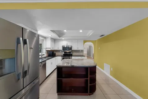 2558 Nw 32nd Street Boca Raton FL 33434