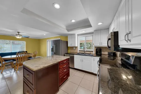 2558 Nw 32nd Street Boca Raton FL 33434