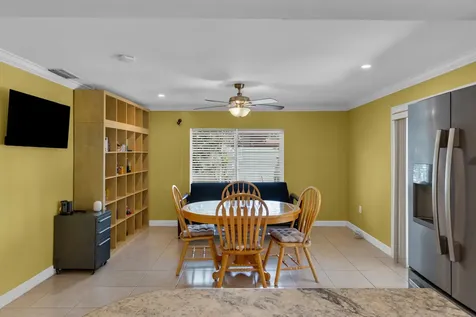 2558 Nw 32nd Street Boca Raton FL 33434