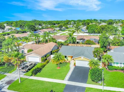18414 Alydar Way Boca Raton FL 33496