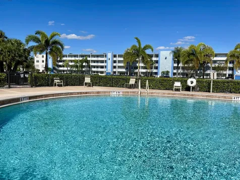 4019 Lincoln A Boca Raton FL 33434