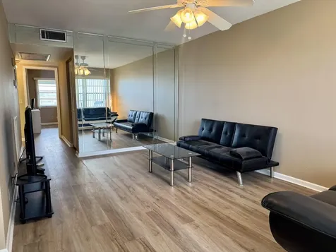 4019 Lincoln A Boca Raton FL 33434