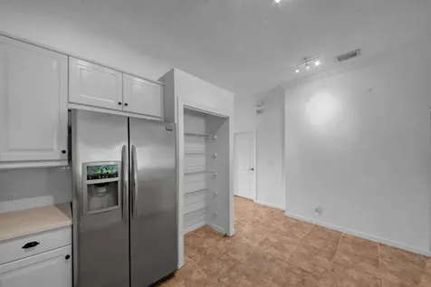 212 Kensington Way Royal Palm Beach FL 33414