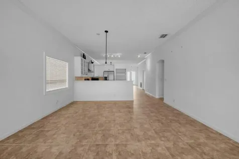 212 Kensington Way Royal Palm Beach FL 33414