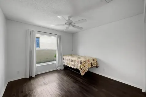 212 Kensington Way Royal Palm Beach FL 33414