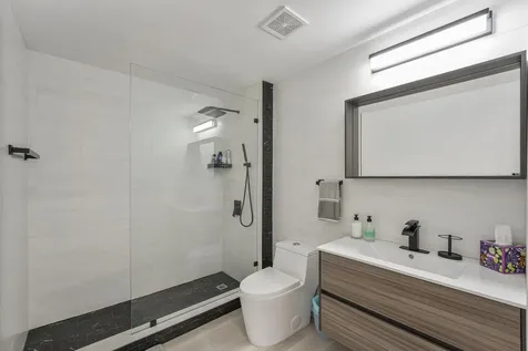 1931 NE 2nd Street Deerfield Beach FL 33441