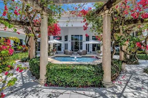 2599 Nw 63rd Lane Boca Raton FL 33496