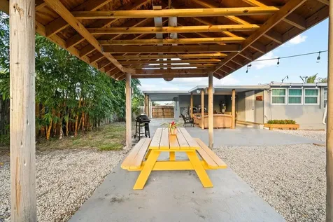 5219 Ne 20 Terrace Terrace Pompano Beach FL 33064