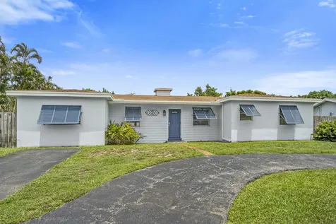 3280 Churchill Drive Boynton Beach FL 33435
