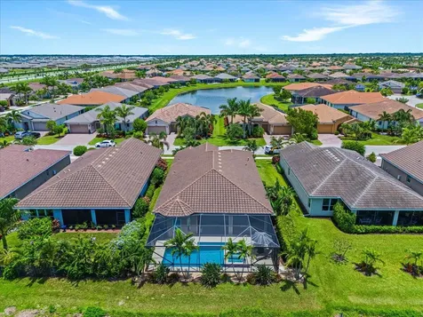 10354 Sw Ligustrum Drive Port Saint Lucie FL 34987
