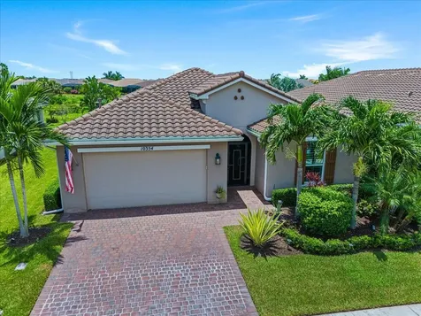 10354 Sw Ligustrum Drive Port Saint Lucie FL 34987